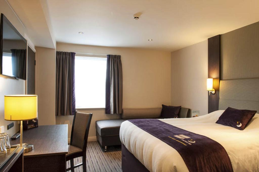 Premier Inn Birmingham City Centre Broad Street Kültér fotó