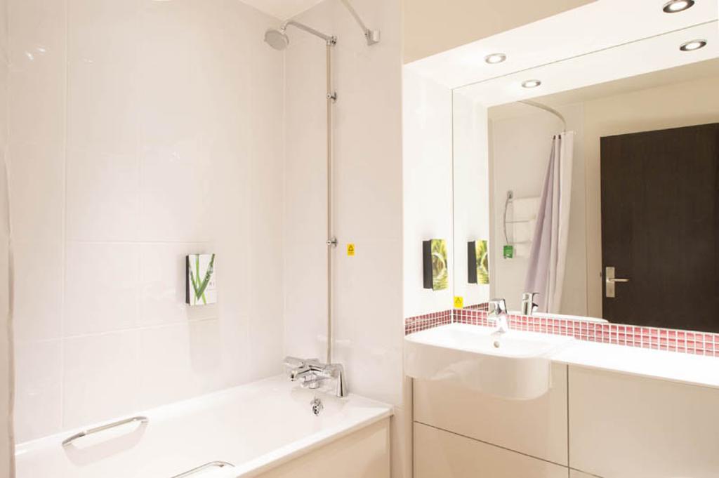 Premier Inn Birmingham City Centre Broad Street Kültér fotó